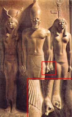 Цилиндры в руках фараона